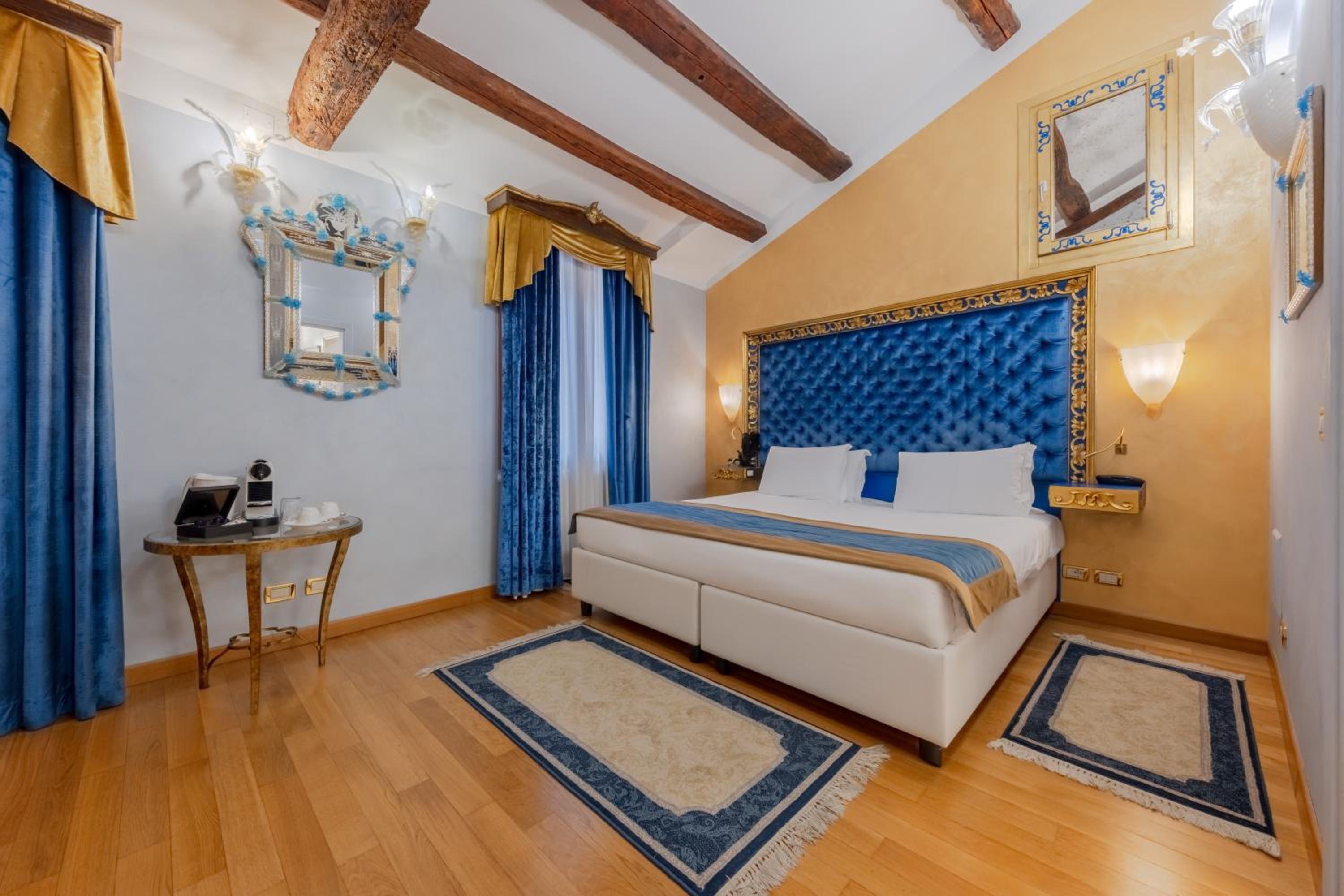 غرفة سوبيريور بسرير كوين، Ca Dell Arte Hotel 2/10