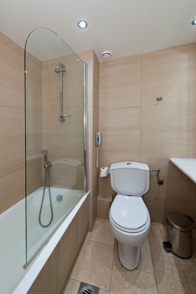Minos Hotel 46/50