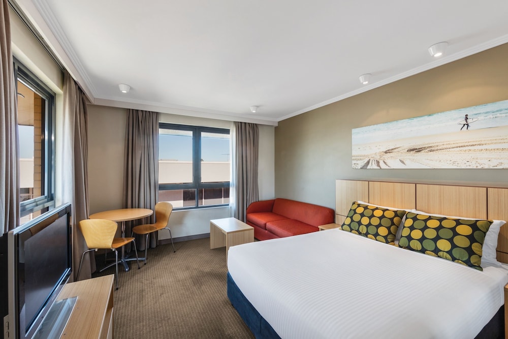 Mercure Sydney Manly Warringah 33/73