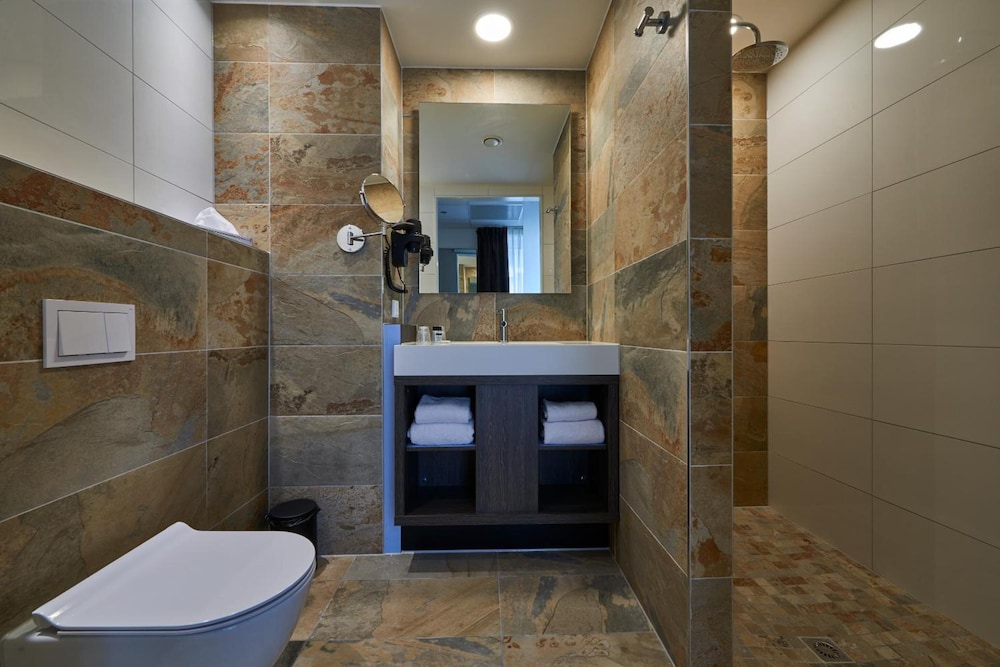 Hotel Roermond 44/47