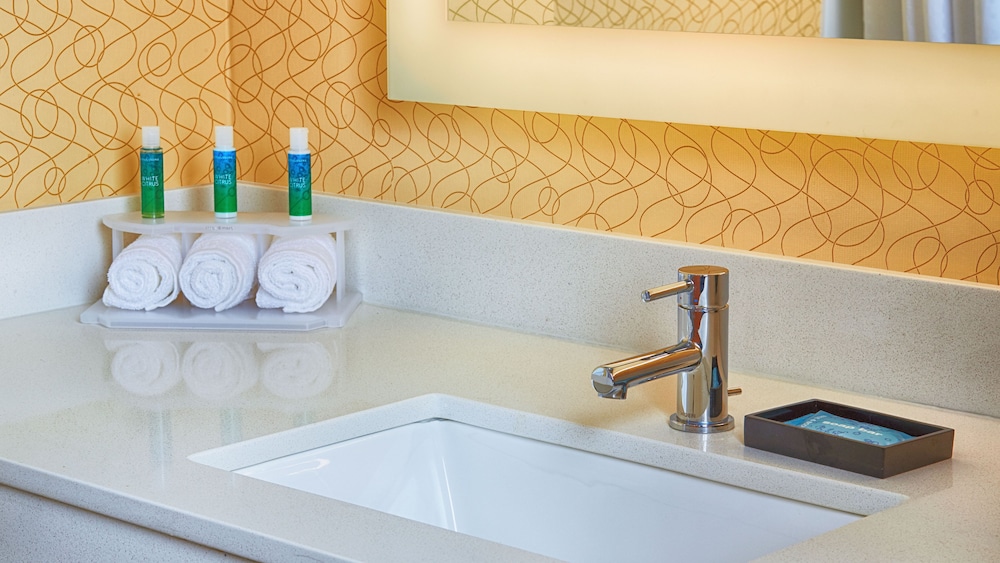 Holiday Inn Express Bordentown - Trenton South 34/52