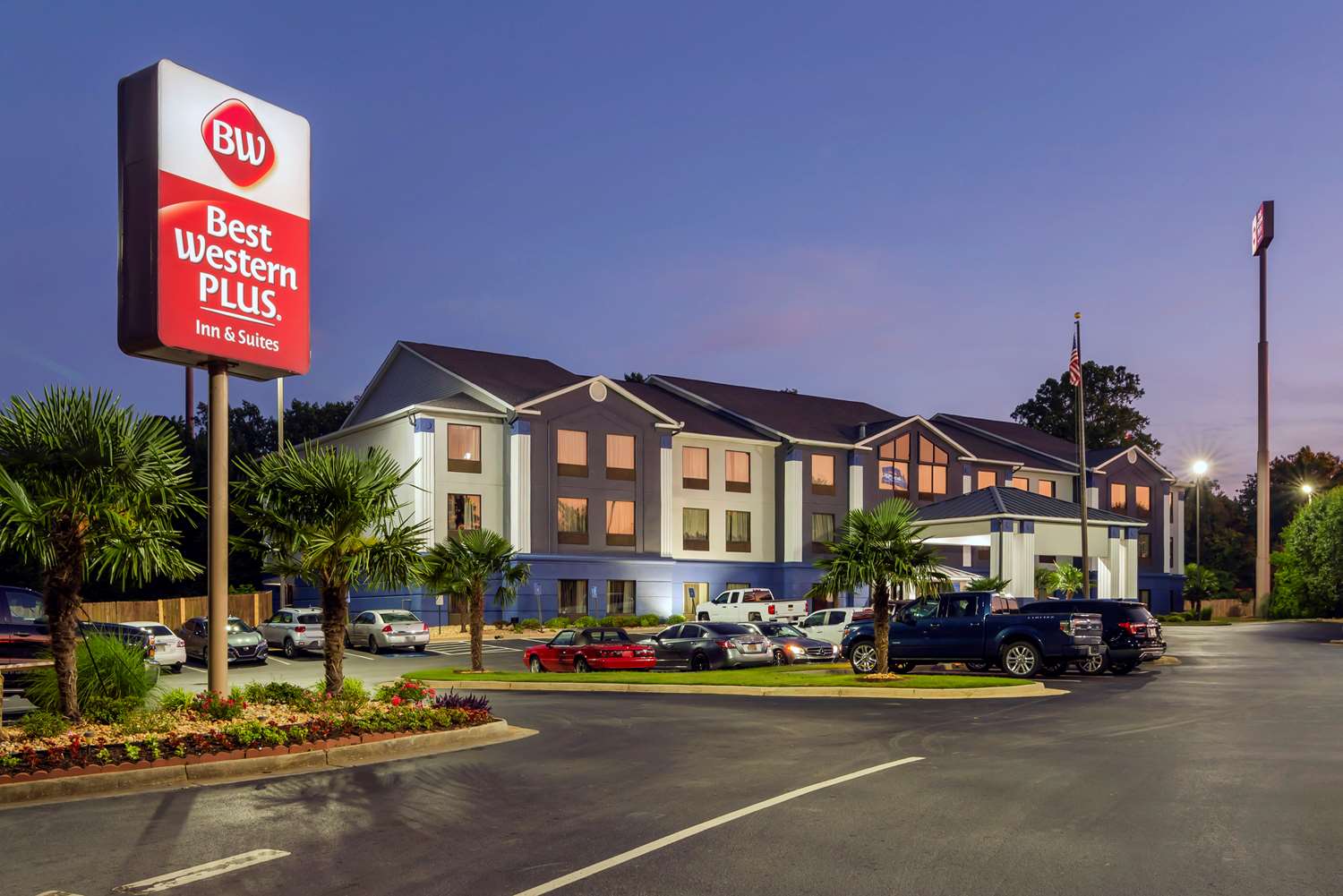 Best Western Plus McDonough Inn & Suites 53/55
