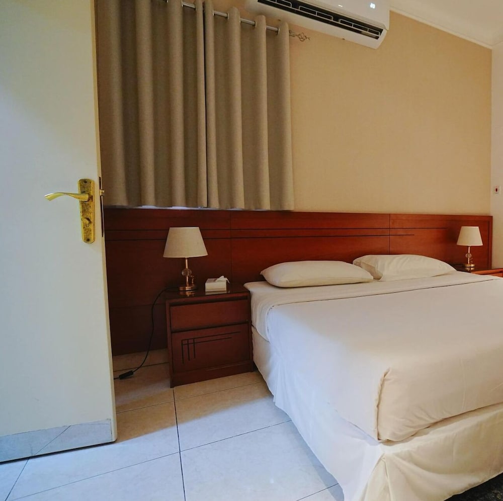 Tropicana Hotel Bahrain 13/50