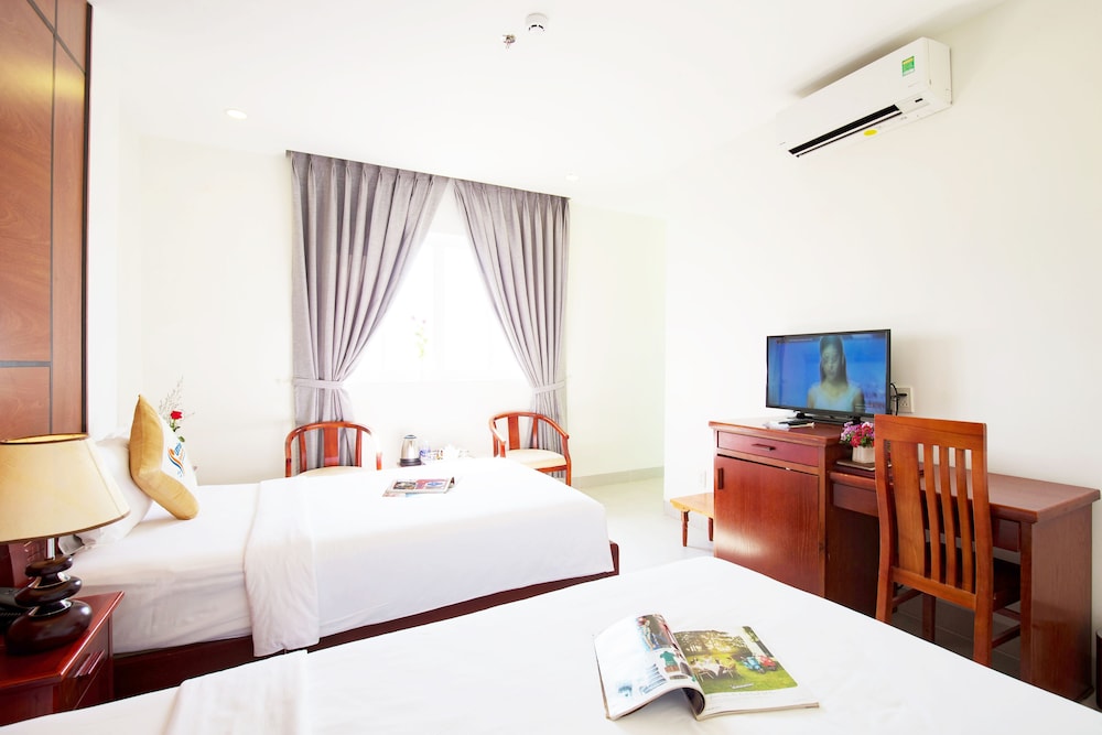 Tahiti Central Hotel 12/59