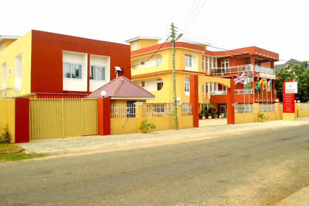 Golden Key Hotel 4/50