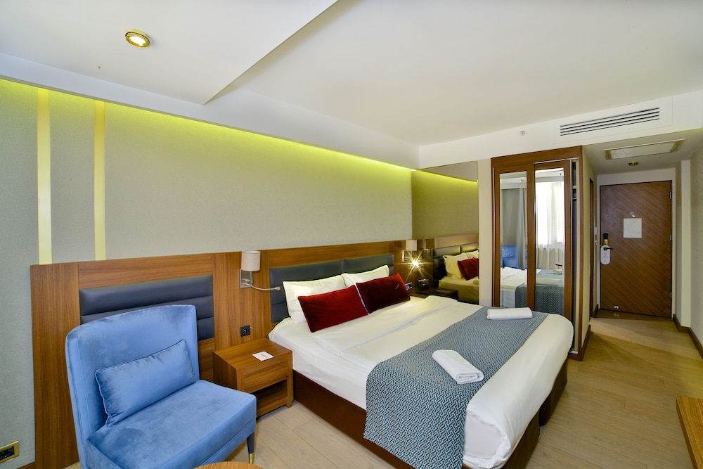 Zimmer Bosphorus Hotel 6/57