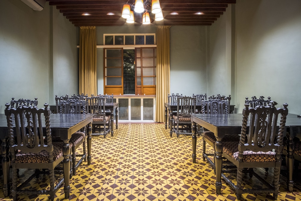 The Henry Hotel Manila 41/50