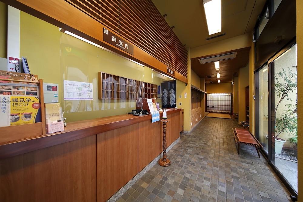 MATSUMOTO RYOKAN 7/47