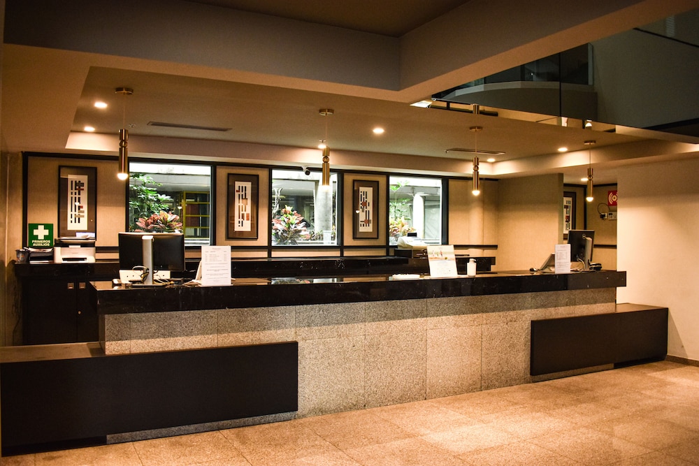 Ramada by Wyndham Mexico City Santa Fe 5/55