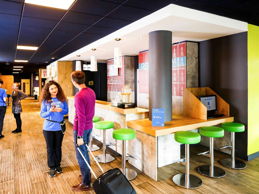Ibis budget Manchester Salford Quays 40/53
