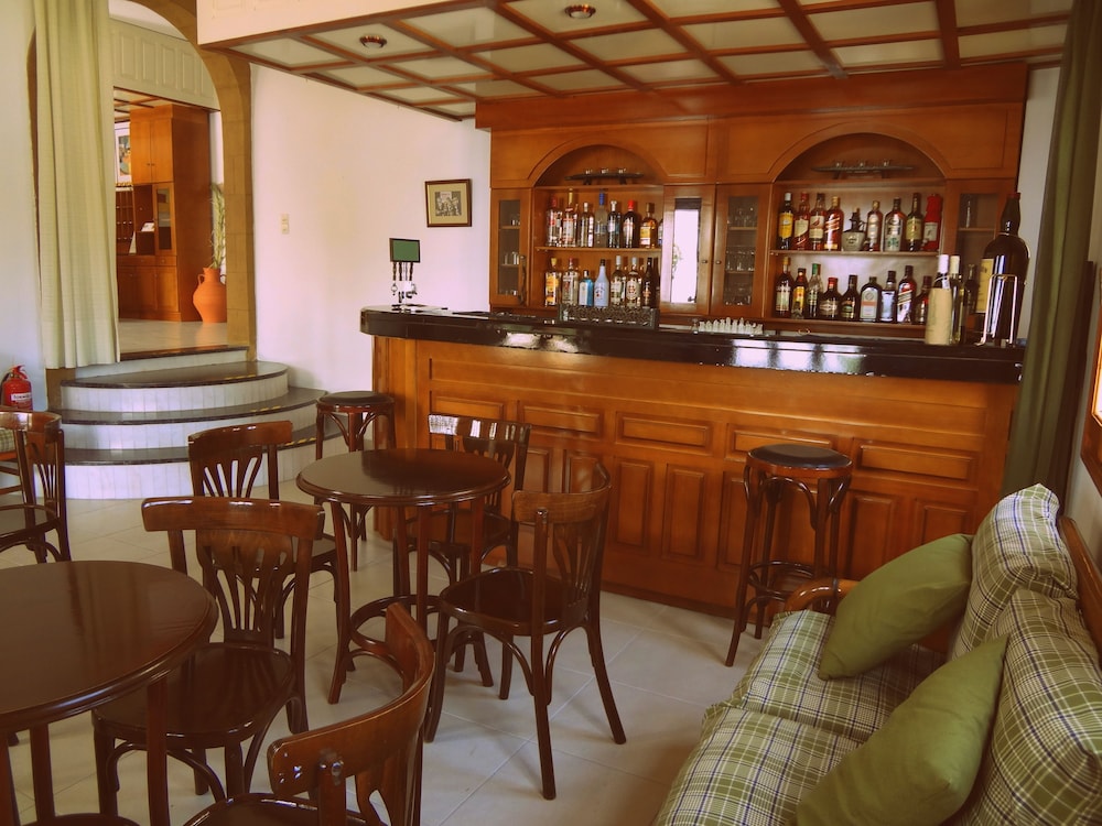 Blue Bay Hotel 40/63