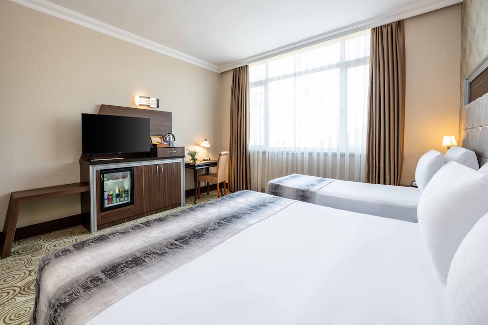 Elite Hotel Dragos 27/56