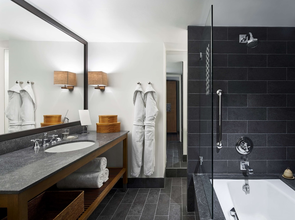Park Hyatt Washington 46/48