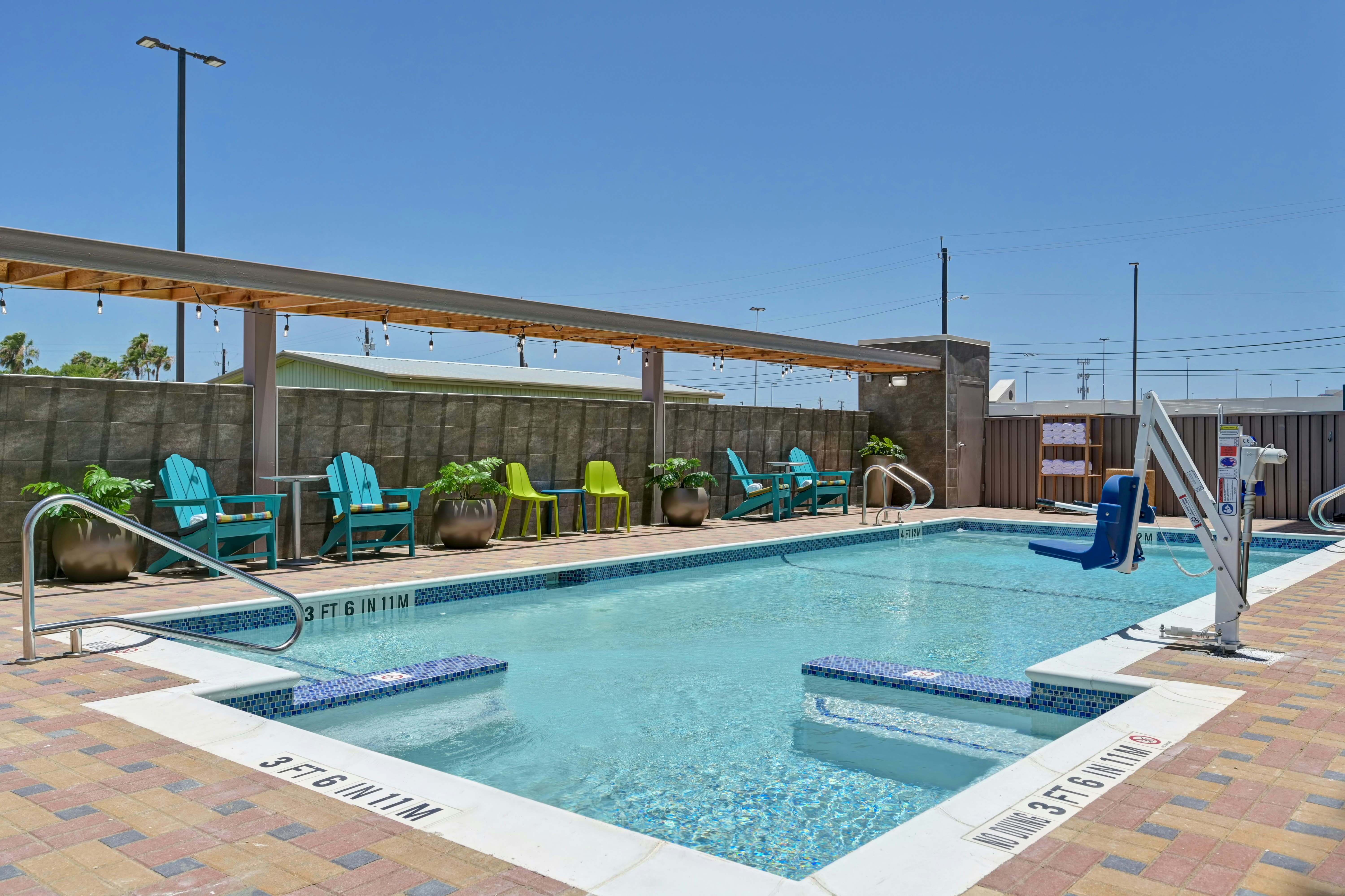 Home2 Suites by Hilton Corpus Christi Southeast 55/58