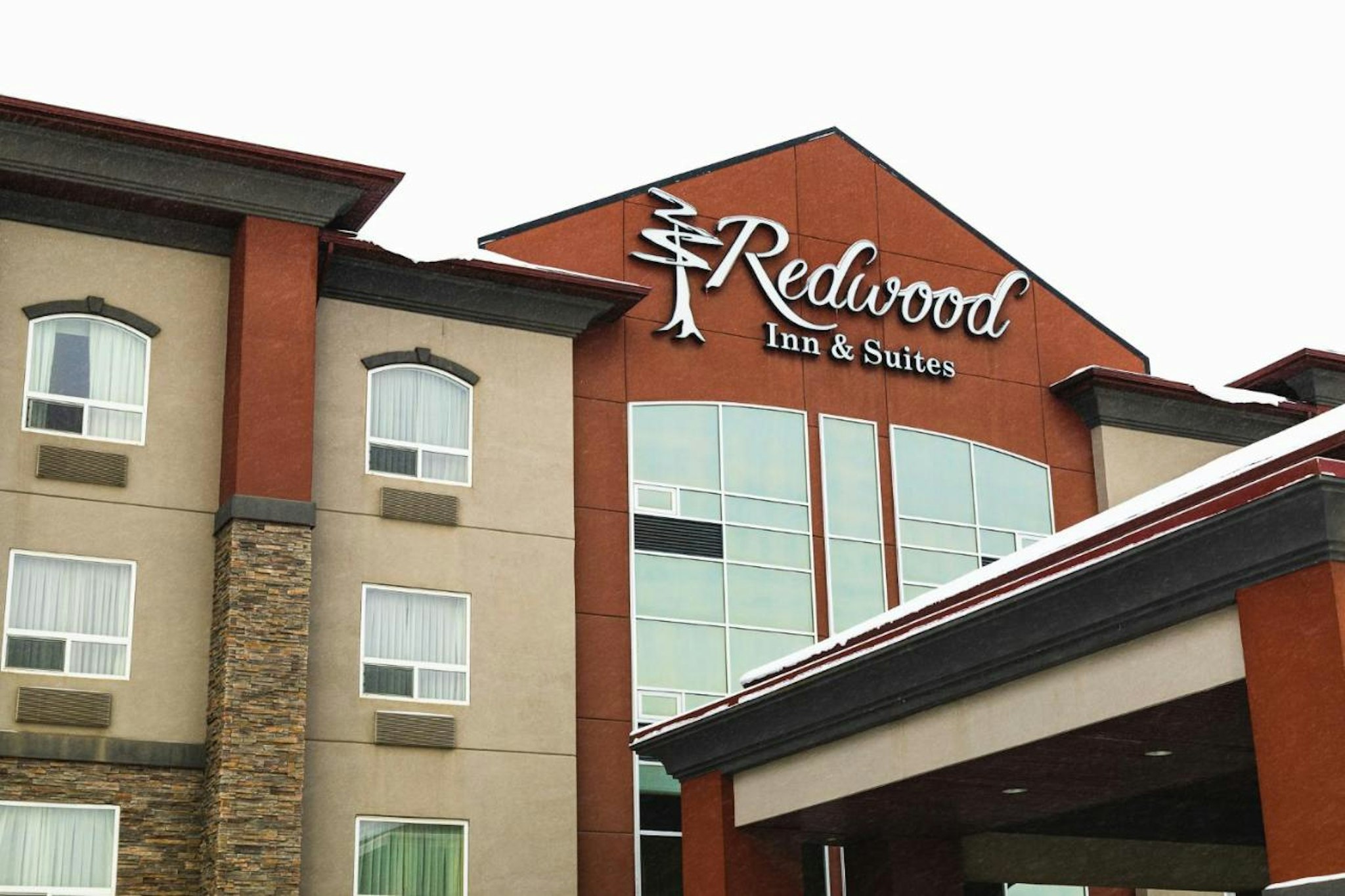 Redwood Inn Suites Grande Prairie 2/61