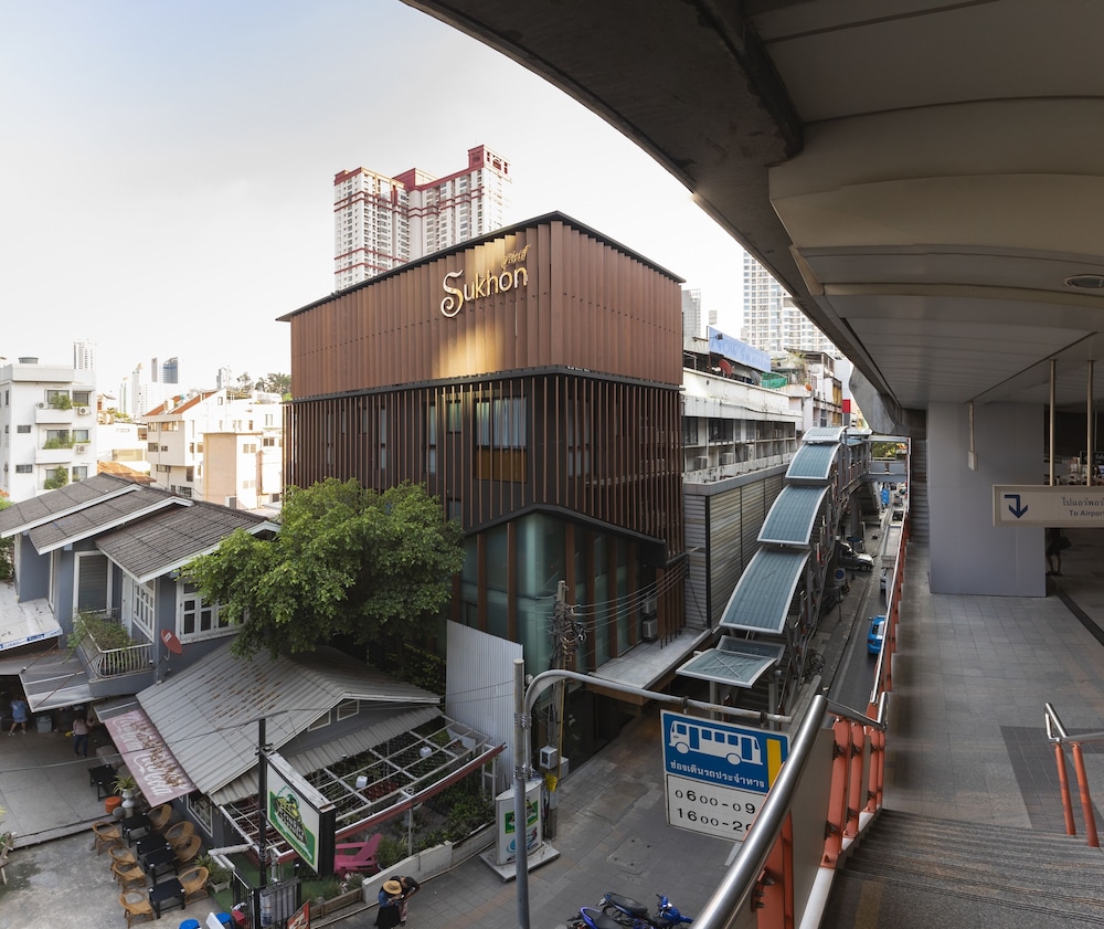 Sukhon Hotel 49/49