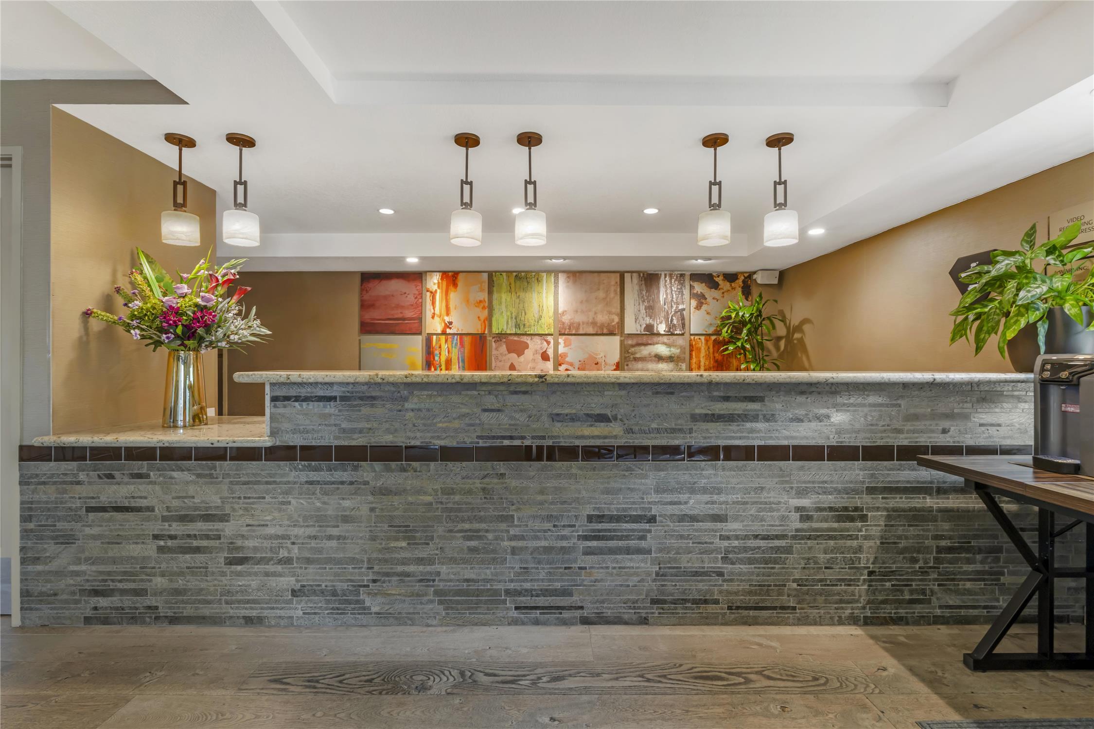 Best Western Plus Anaheim Inn 11/59