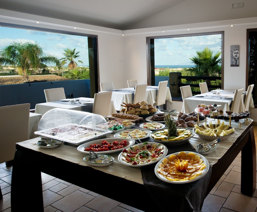Villa Carlo Resort 43/59