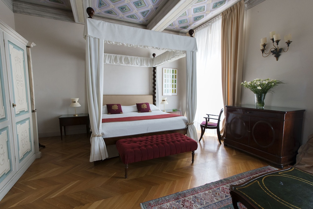 Albergo Pietrasanta 30/66