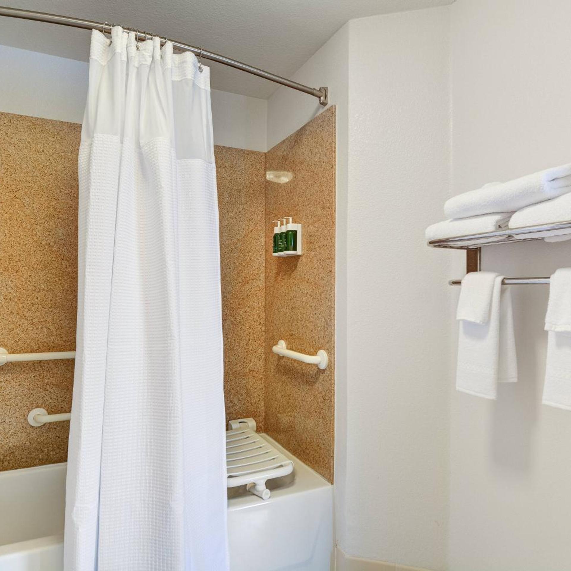 جناح بسريرين كوين مع سرير سحّاب إضافي مع أريكة، Springhill Suites Shreveport-Bossier City/Louisiana Downs 7/7