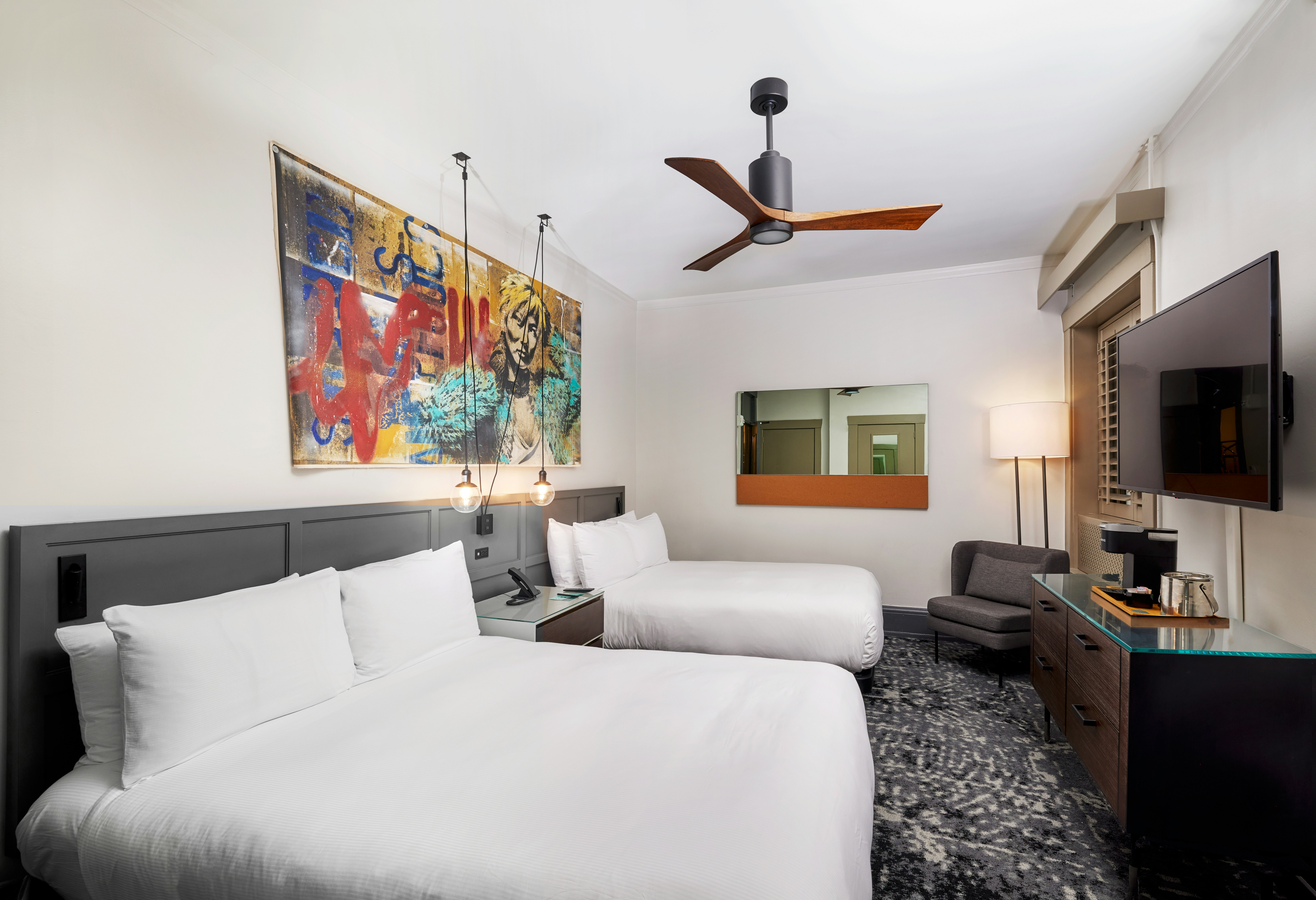 room, 2 queen beds
