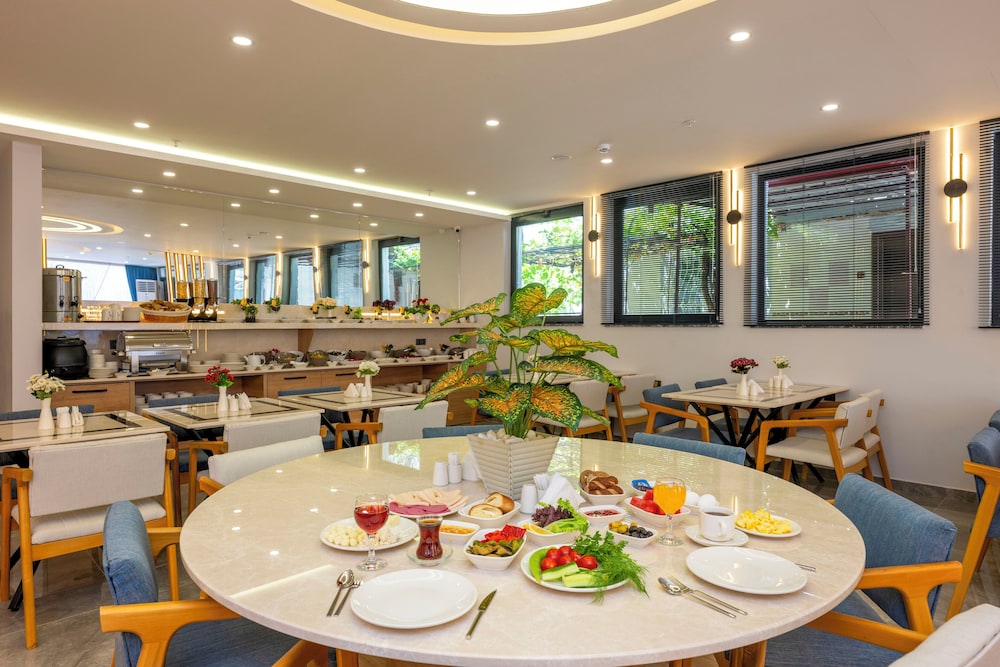 Diamond luxury Hotel 21/37