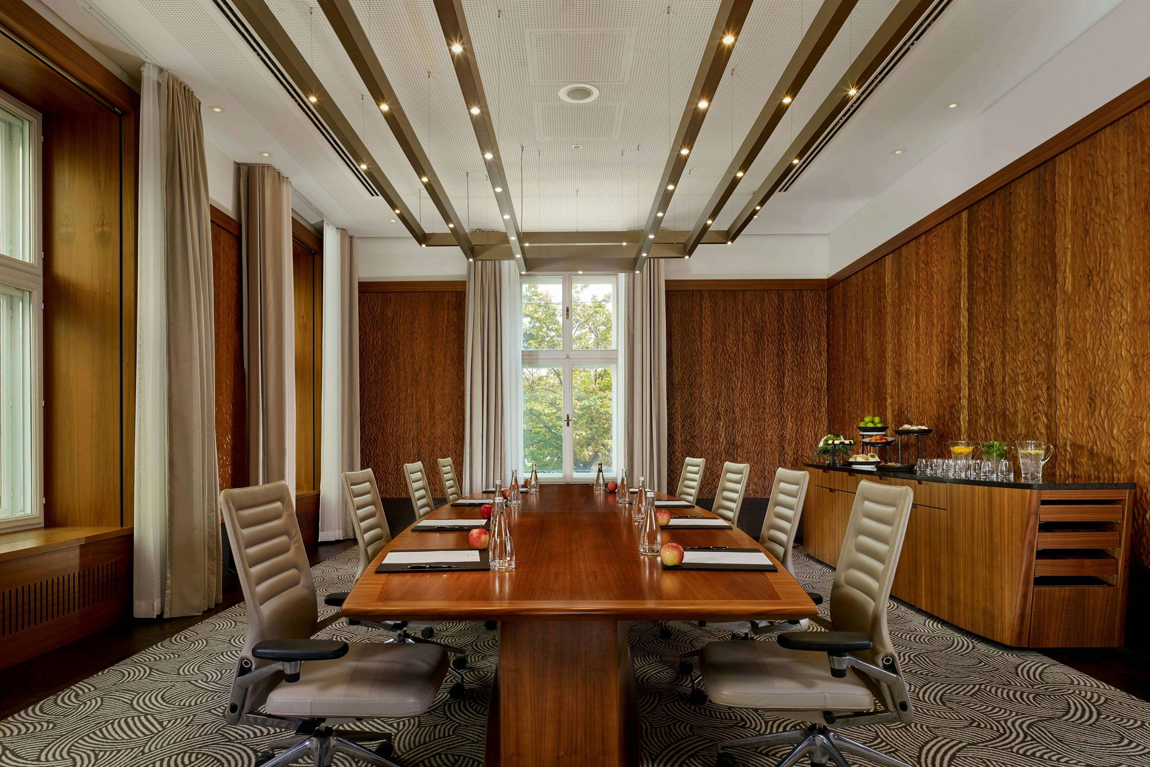 The Ritz Carlton Vienna 48/58