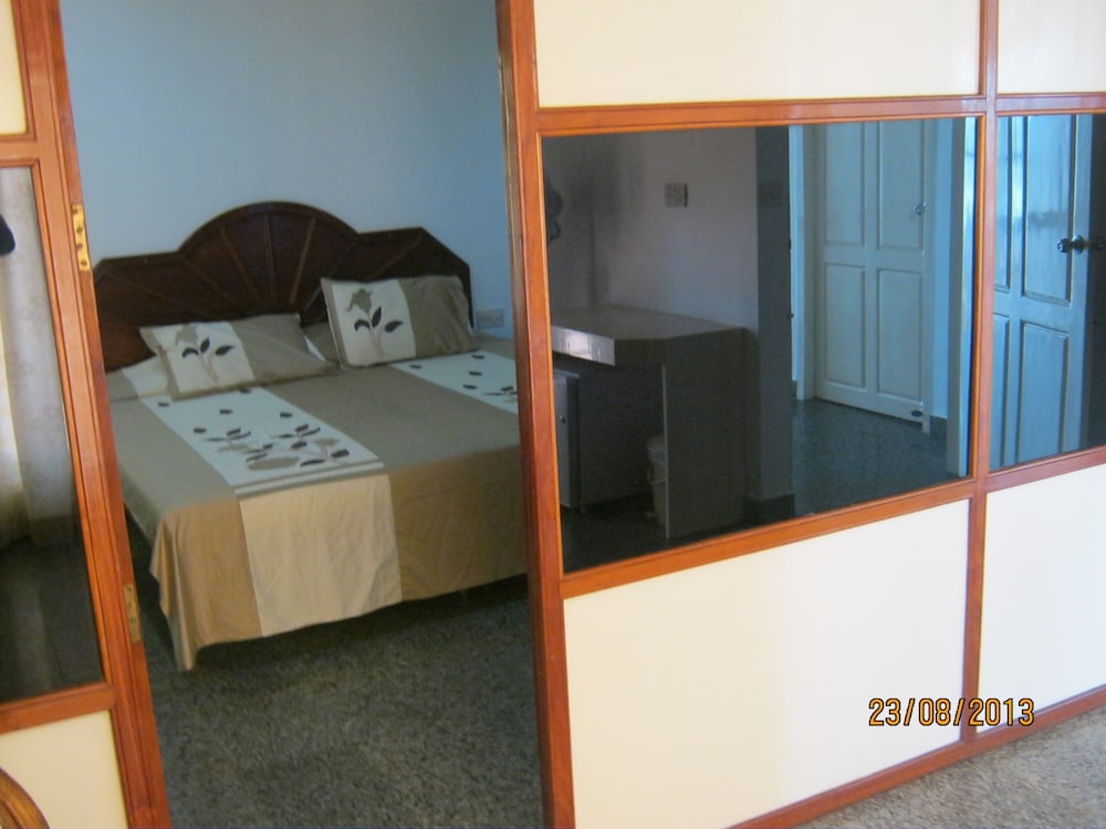 HOTEL MARINE PALACE 48/62