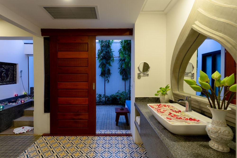 Khmer Mansion Residence 49/50