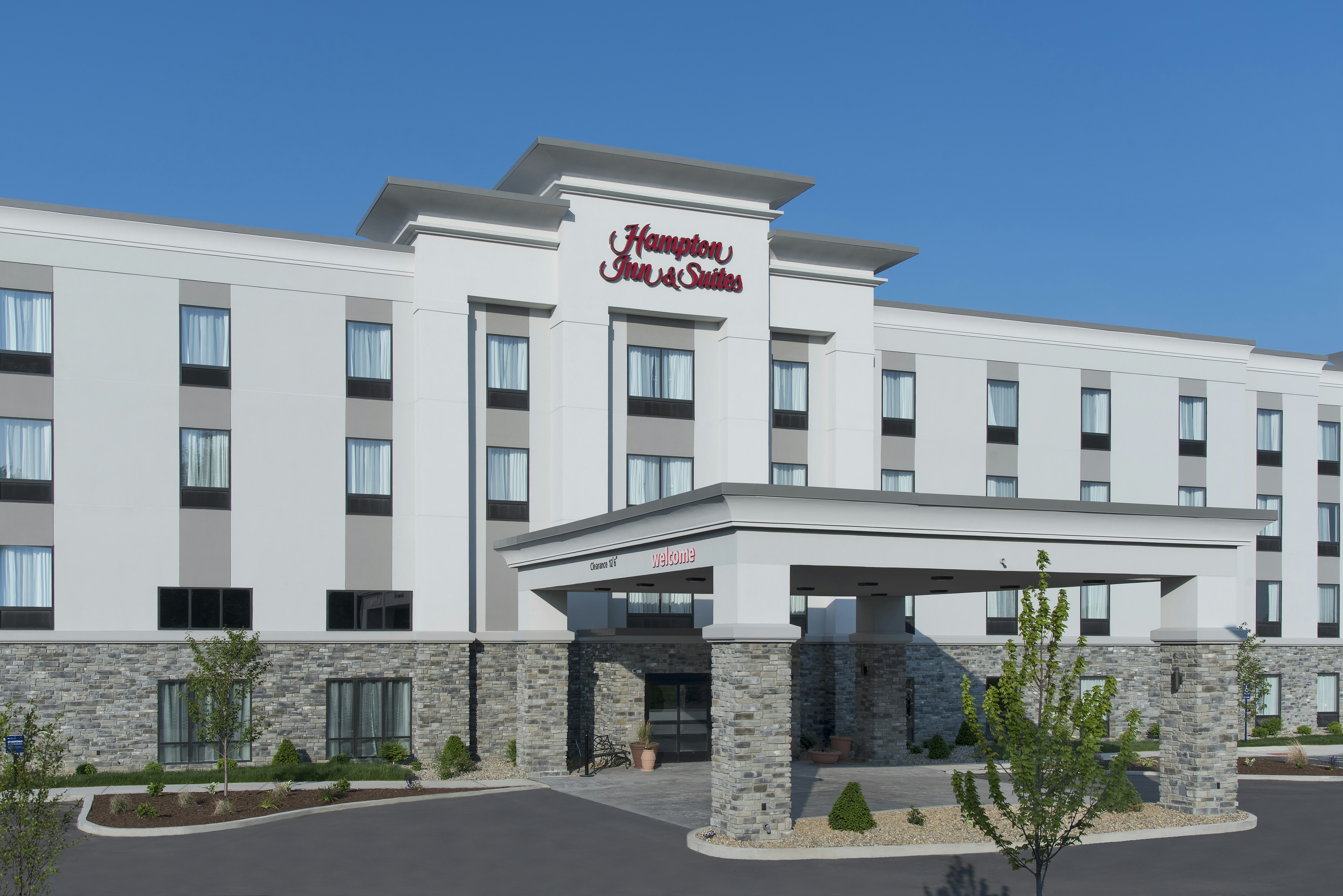 Hampton Inn & Suites Michigan City 1/14