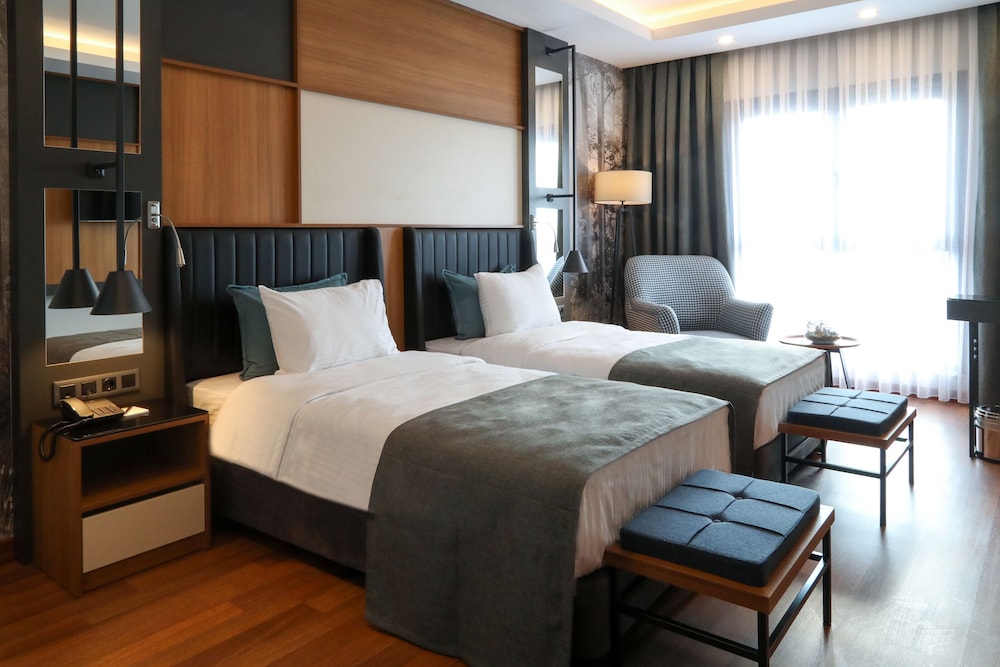 PANORAMIC, DOUBLE OR TWIN BED