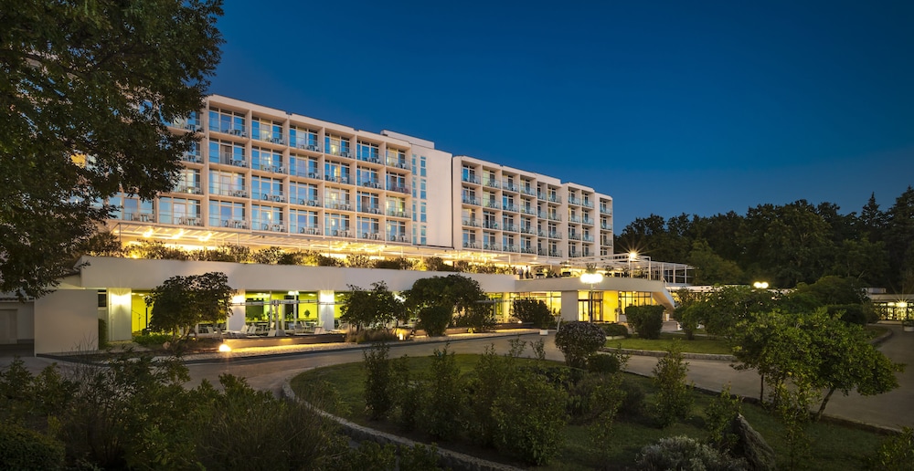 Magal Maradiso Hotel by Aminess in Omisalj