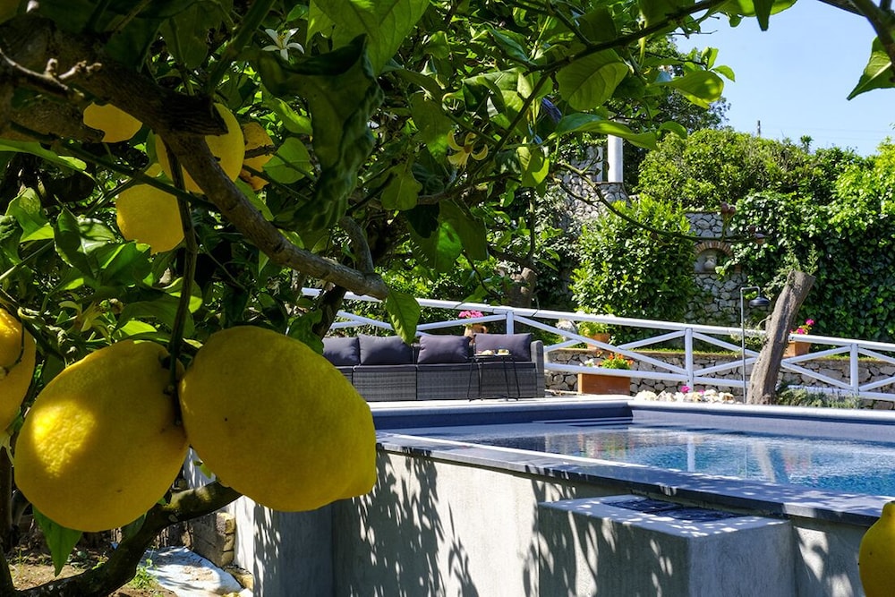 Relais Villa Anna 41/46