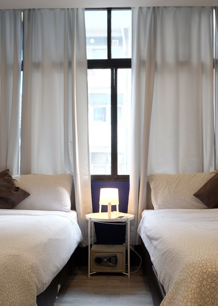 Sleep With Me Bangkok - BTS Phra Khanong 15/49