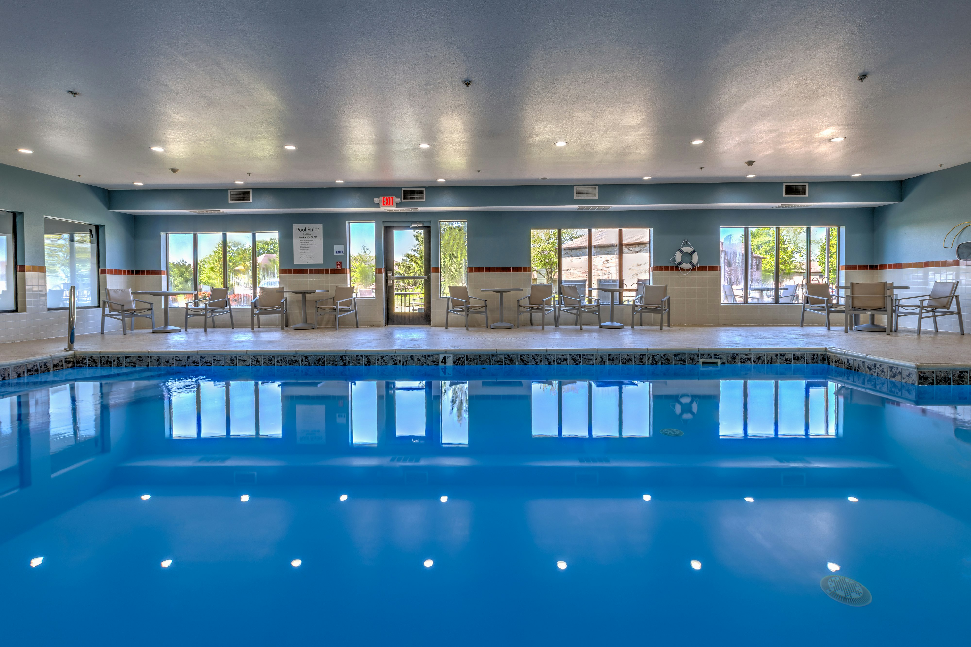 Holiday Inn Express Hotel And Suites Shelbyville Indianapolis 6/71