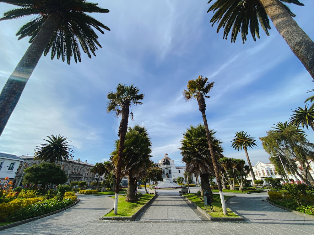 Villa de Tacvnga Hotel 37/50