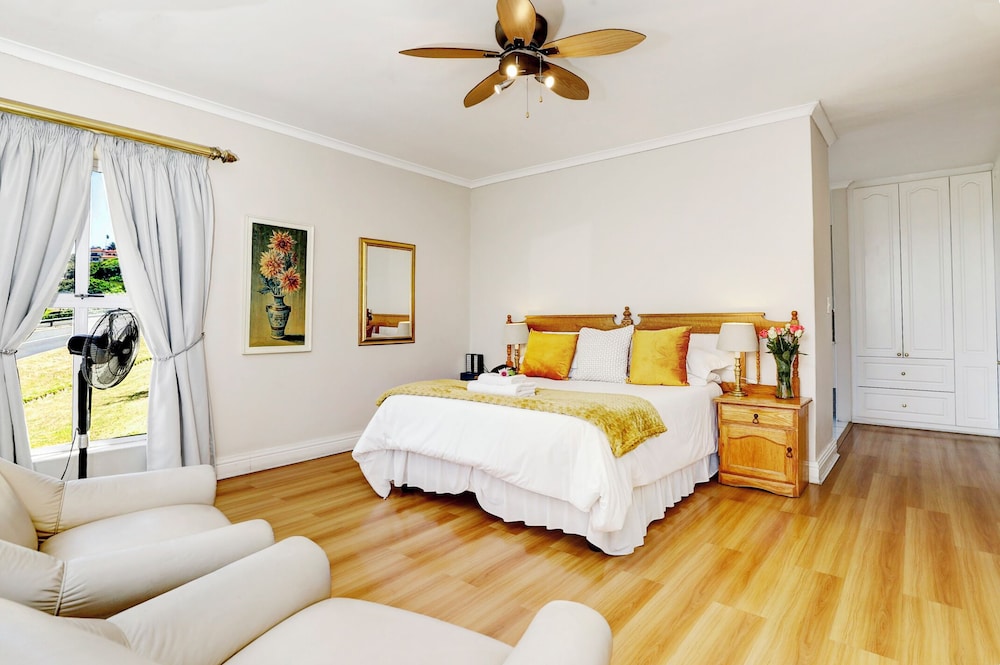 Bell Rosen Guesthouse 21/68