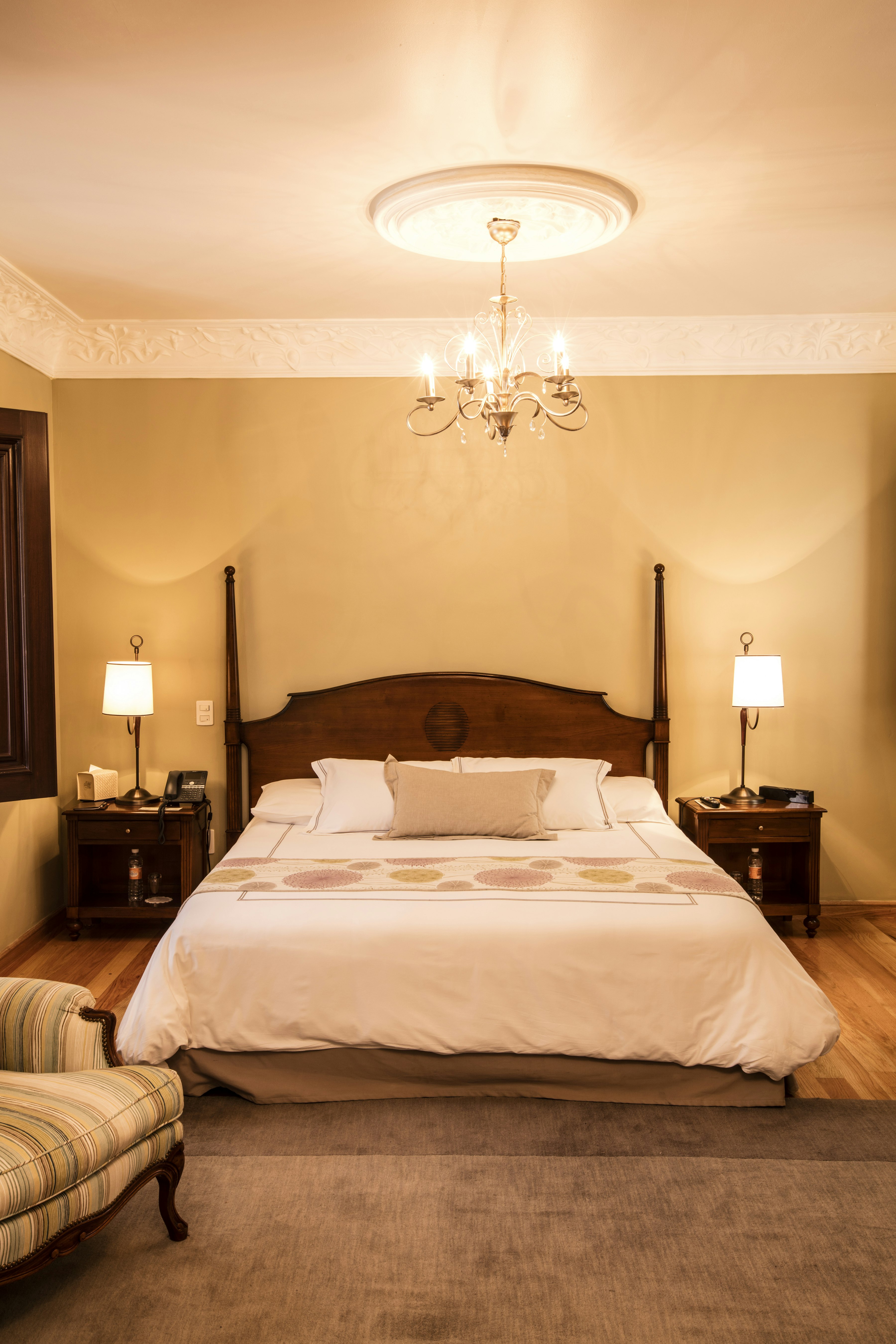 Master, Suite