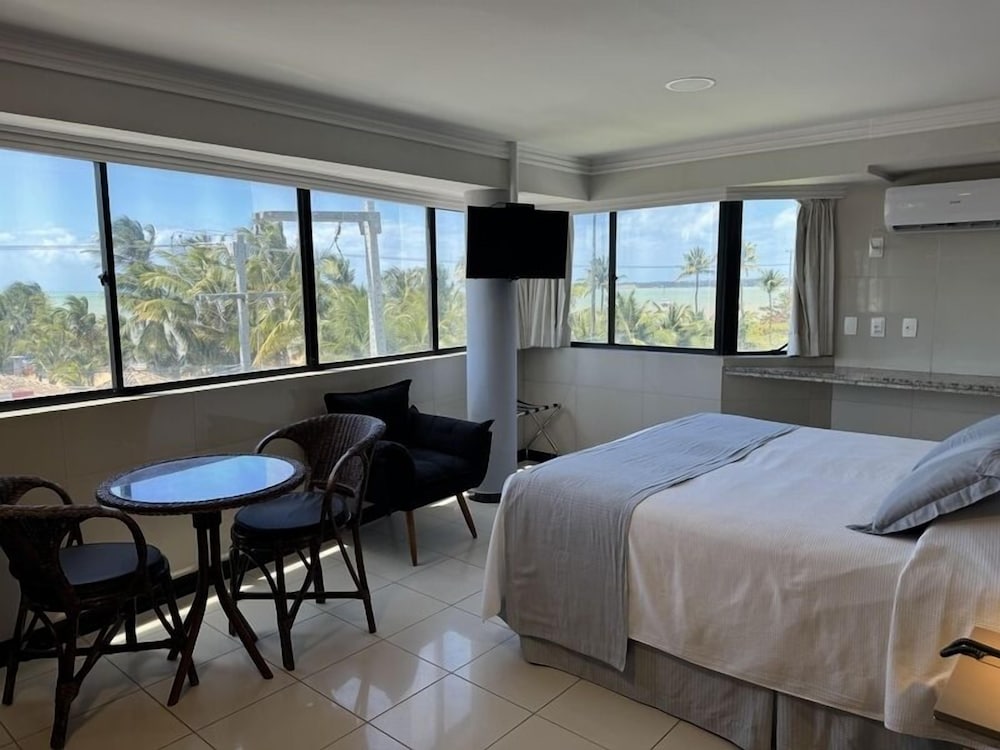 Luxury, Double Bed, Sea Front، Atlantico Praia Hotel 4/10