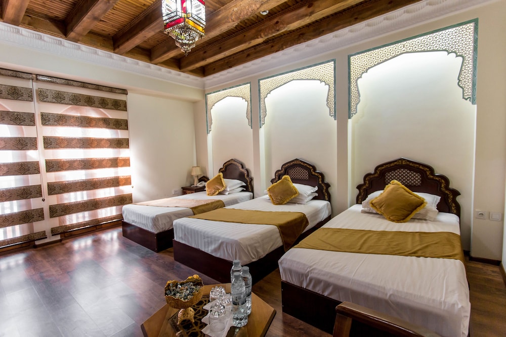 Kukaldosh Hotel 20/73