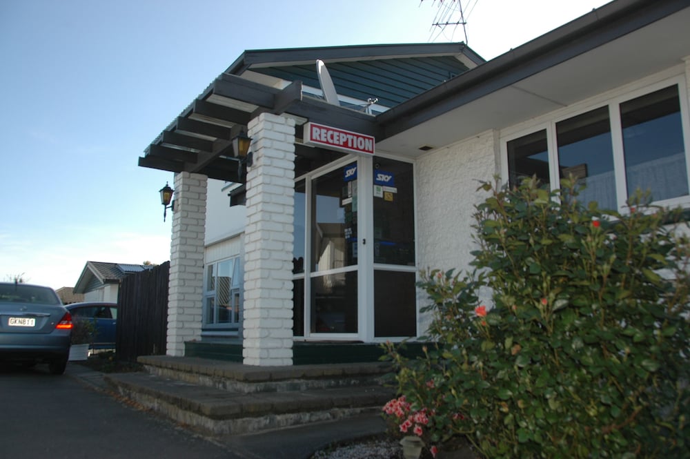 Belle Bonne Motel 14/43