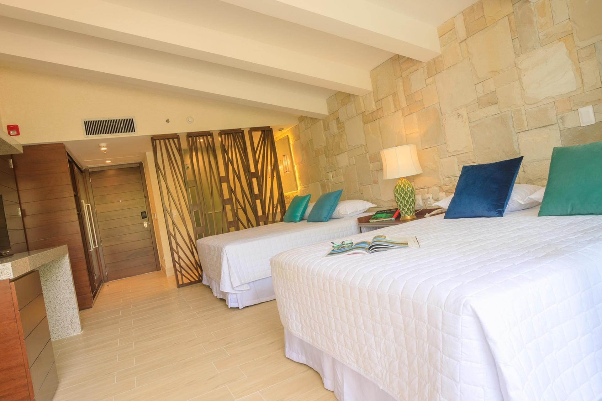 Master, Suite, Garden View