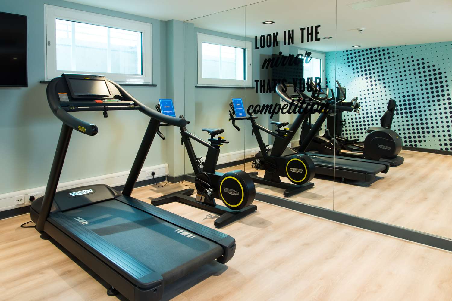 Hampton by Hilton London Park Royal 15/32