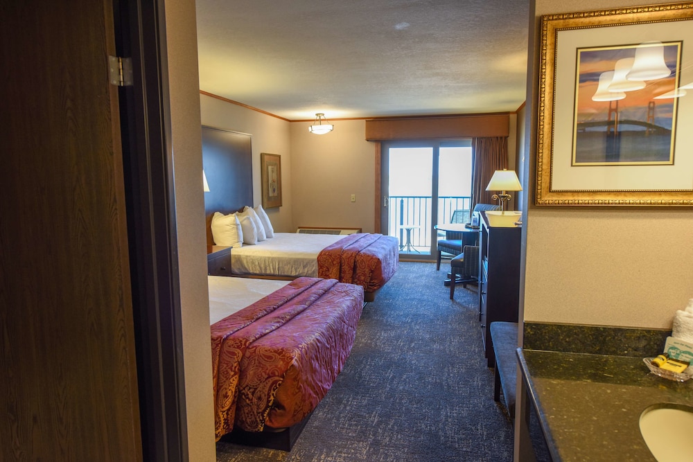 Best Western Plus Dockside Waterfront Inn 26/31