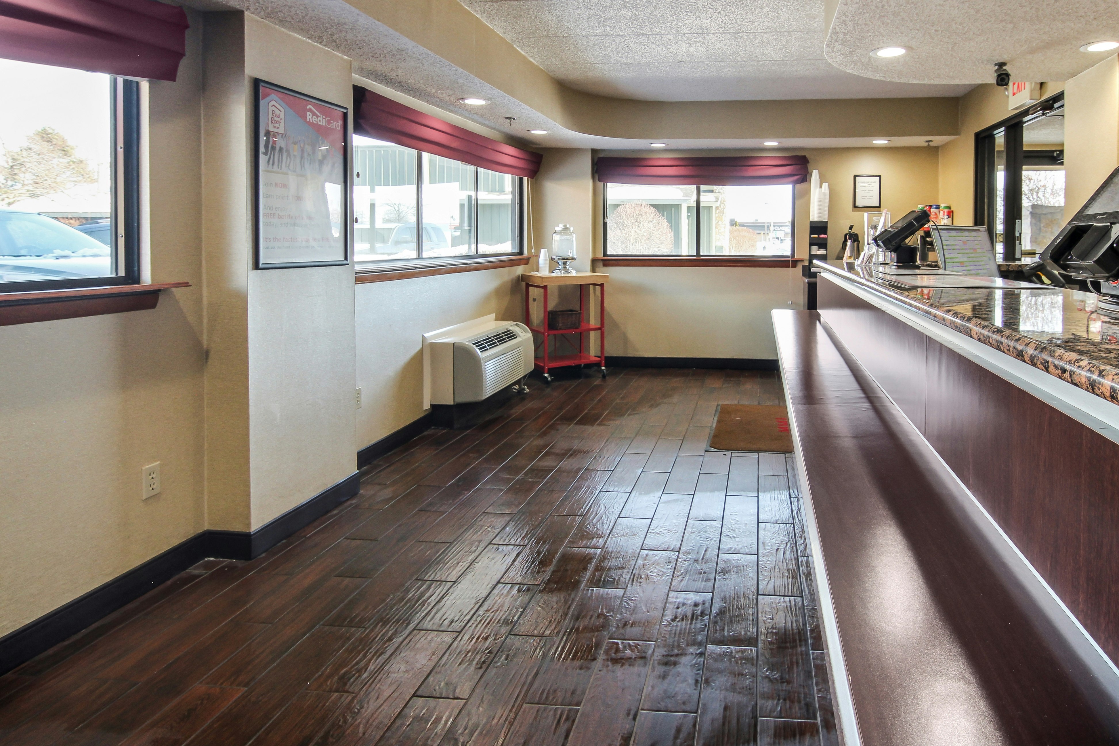 Red Roof Inn Detroit - Troy 10/25