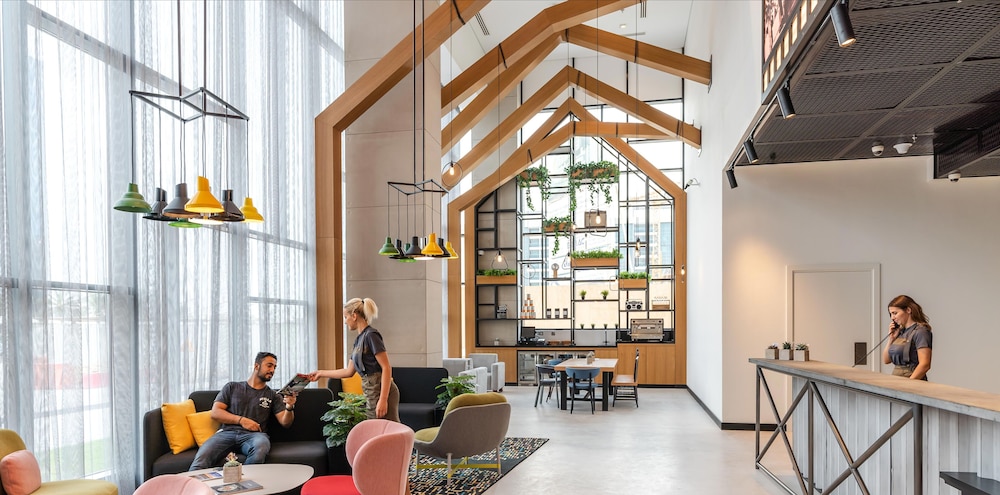 Studio One Hotel 52/67
