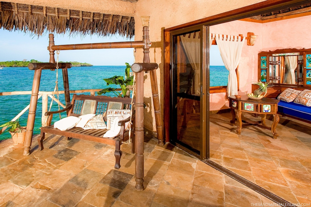 Chale Island Resort 46/70