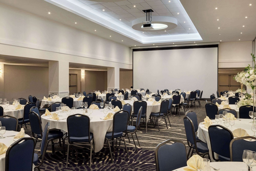 Wyndham Edmonton Hotel and Conference Centre 46/57