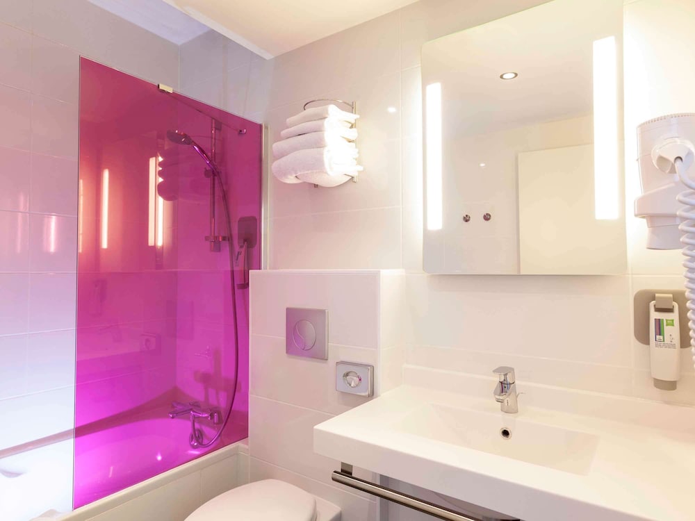 Ibis Styles Saumur Gare Centre 10/75
