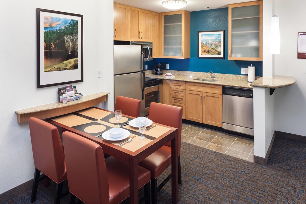 Residence Inn by Marriott Franklin Cool Springs 41/52